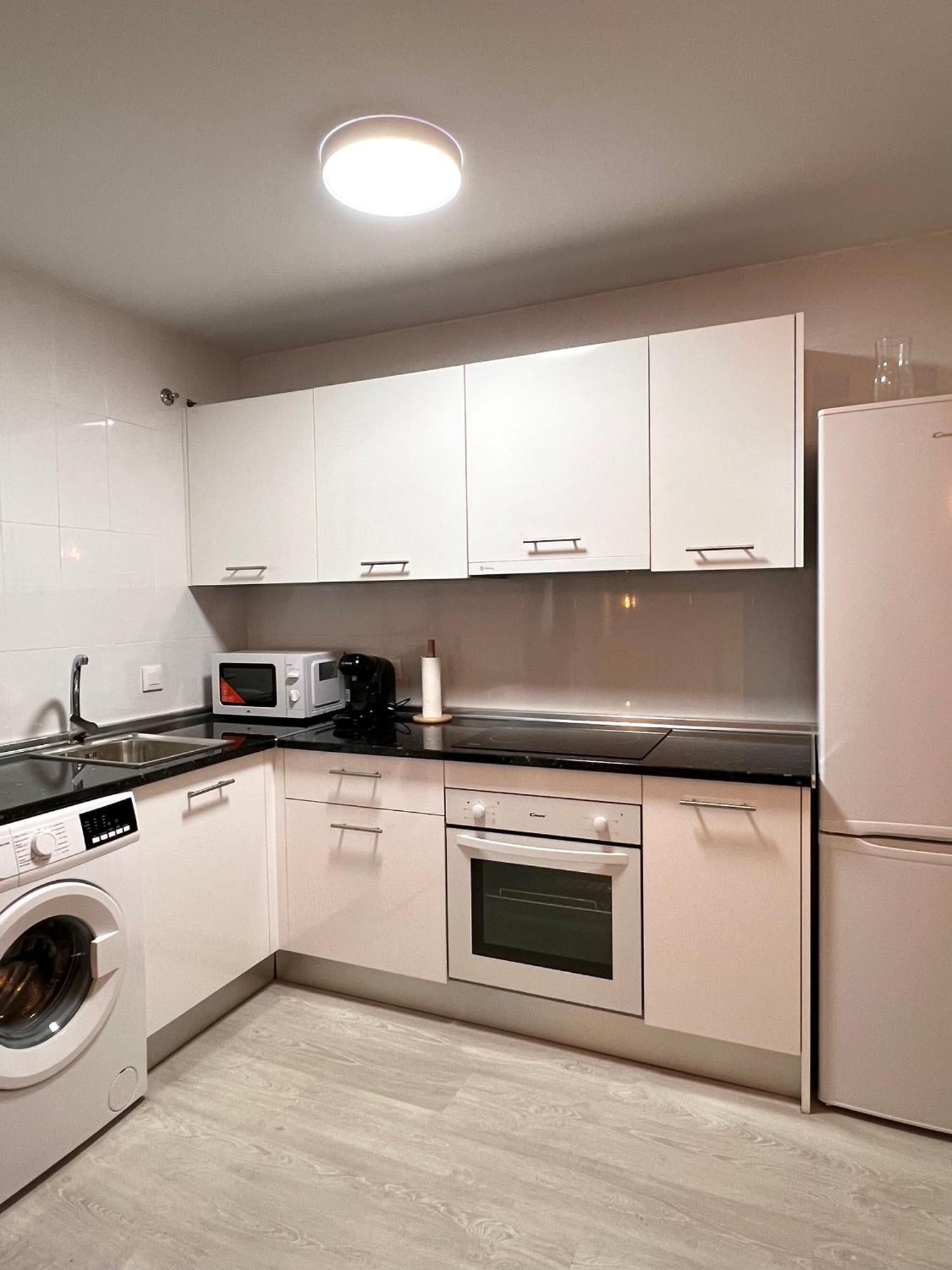 Amazing Apartment City Center - Optional Parking Малага Екстериор снимка